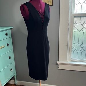 Iris Elegant Black Midi Dress